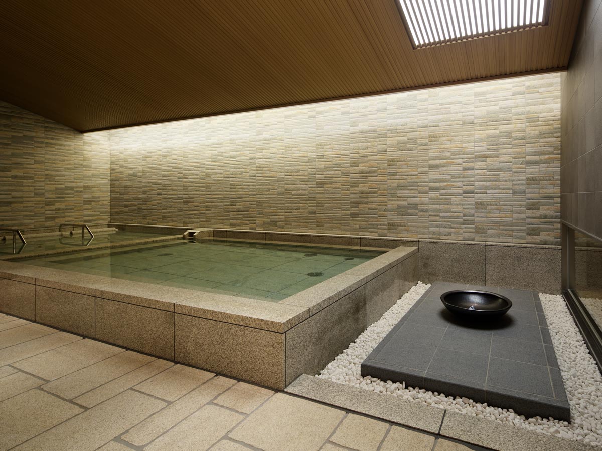 日本式浴場 JAPANESE BATH